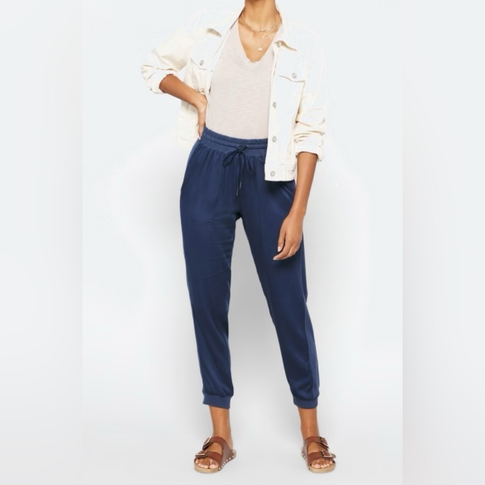 Splendid Mixed Material Woven Satin Jogger